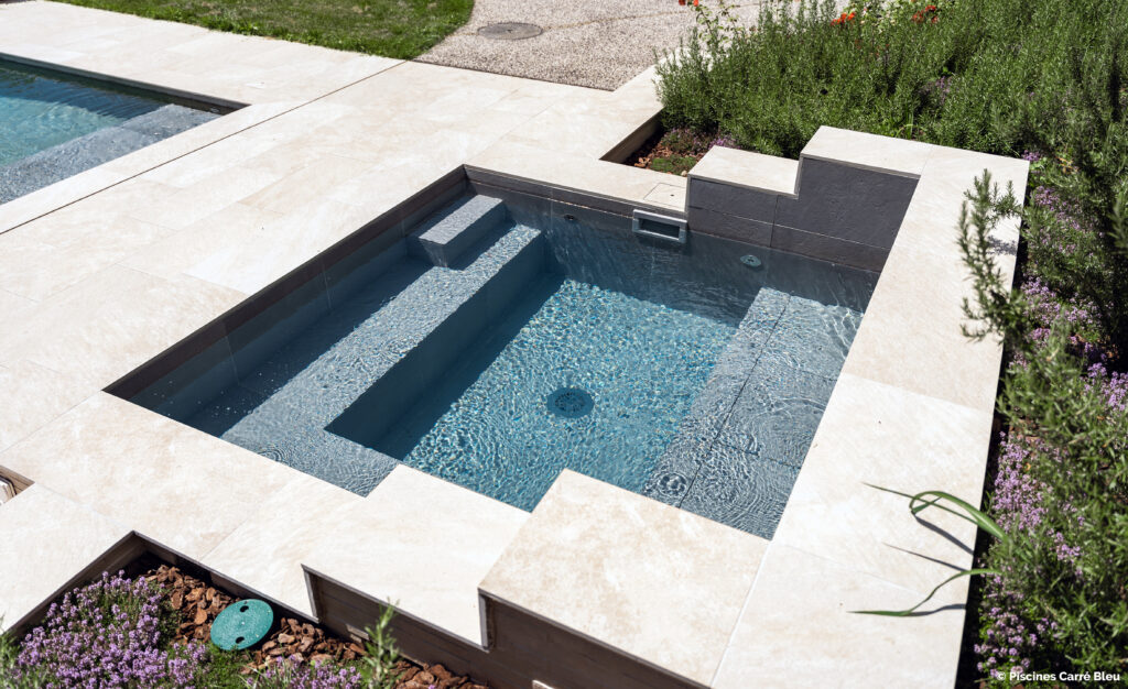 Trophée d'or : Nicollier / Piscines Carré Bleu