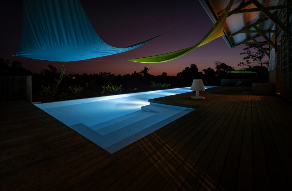 cat7_or_bos_piscine_everblue