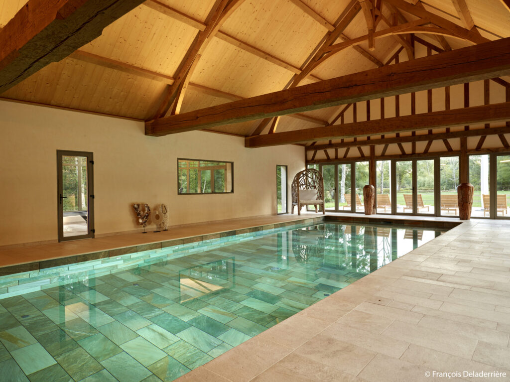 cat_interieure_or_carre_bleu_lubin_piscines